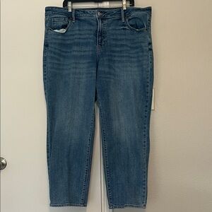 Old Navy Women’s jeans. OG Loose High Rise. Secret Smooth Pockets. Size 22